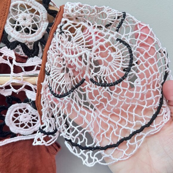 Anthropologie Lace-Trimmed Rust Orange‎ Top XS - Picture 5 of 9